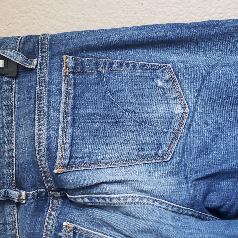 Joe's Size 28, Curvy Bootcut.  Classic Blue Denim Jeans - Picture 8 of 10